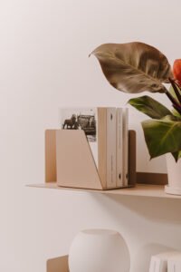 Fink Lahti knygų laikiklis – lentynėlė