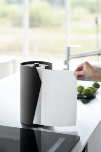 Yamazaki Tower popierinių rankšluosčių laikiklis juodas