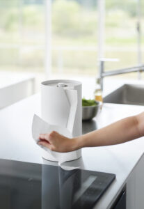 Yamazaki Tower popierinių rankšluosčių laikiklis baltas