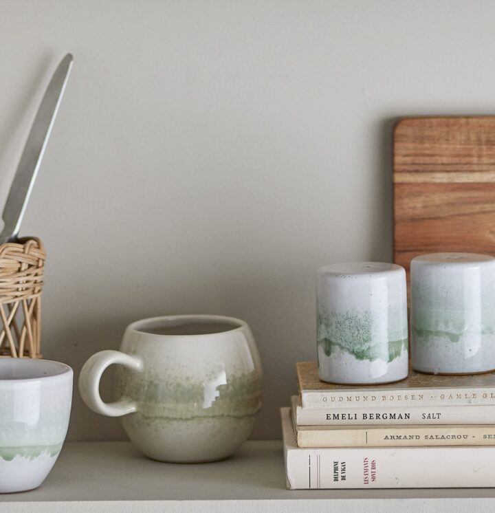 Puodelis Paula žalsvas su ąsele, Bloomingville